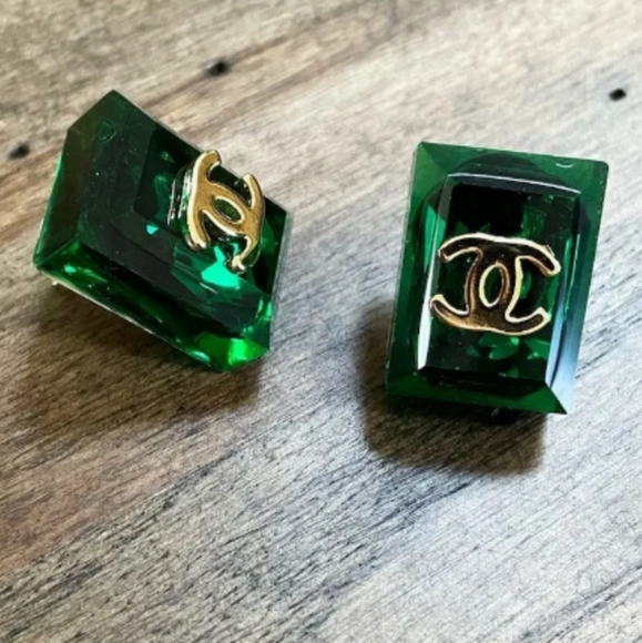 Chanel Green and Yellow Gold Tone Square CC Chicklet Cruise Collection Earrings - Picture 8 of 15